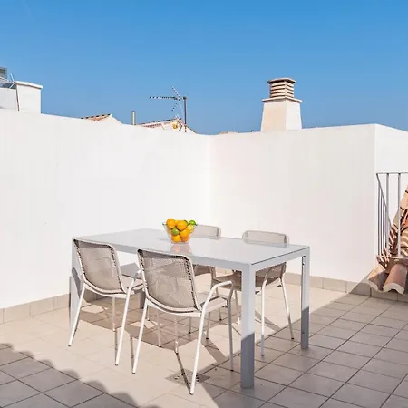 Feelathome Merced * Malaga