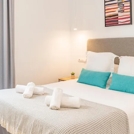 Feelathome Merced Apartment Malaga